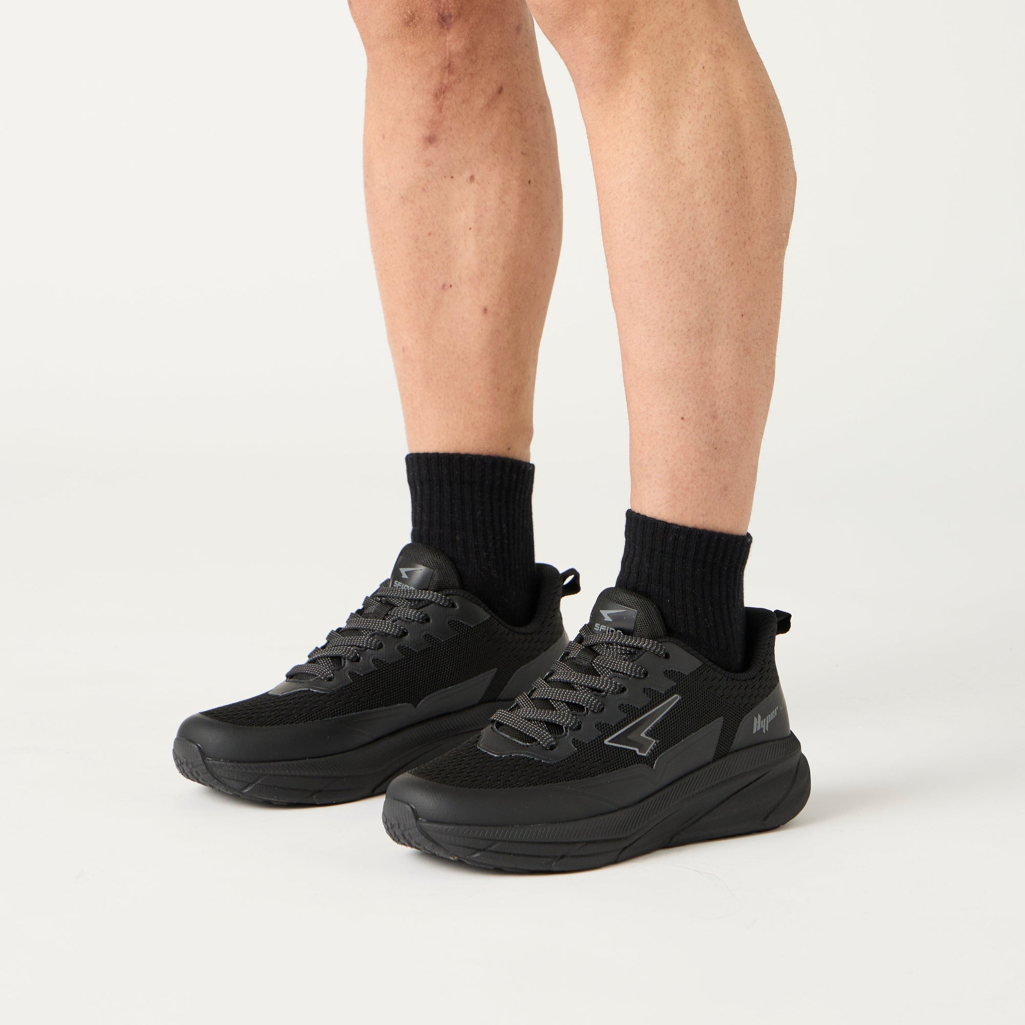 Drift Mens Runner - Black/Black-2