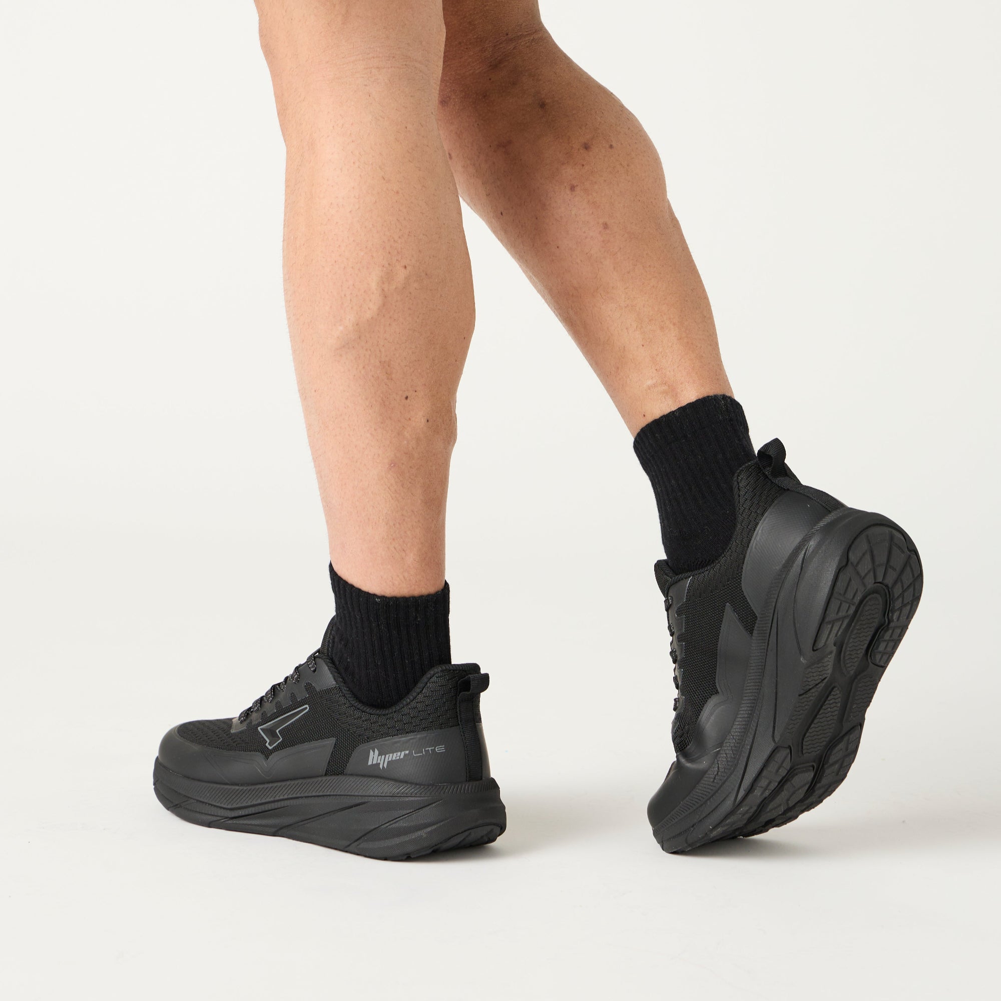 Drift Mens Runner - Black/Black-3